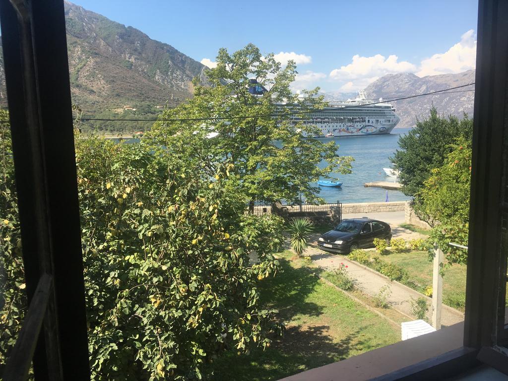 Apartments Vido Kotor Eksteriør billede