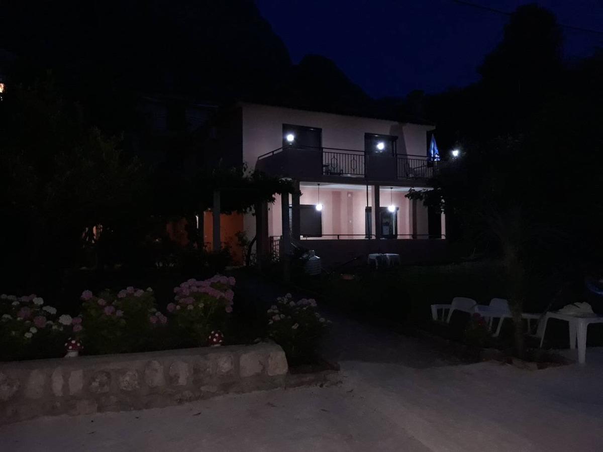 Apartments Vido Kotor Eksteriør billede